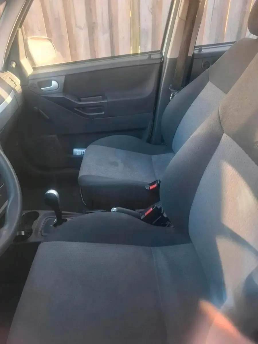 Gebraucht Opel Meriva 101 PS (74 kW) 2003 Silber Van / Kleinbus