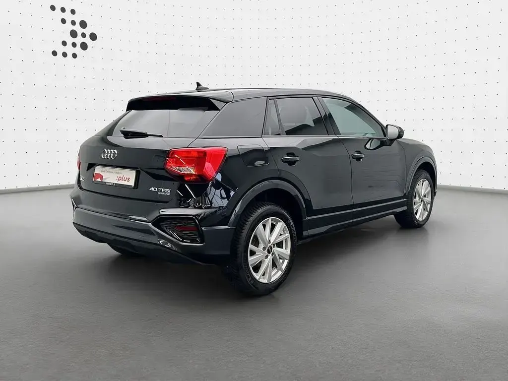 Gebraucht Audi Q2 Advanced Plus 190 PS (139 kW) 2025 Mythosschwarz metallic SUV