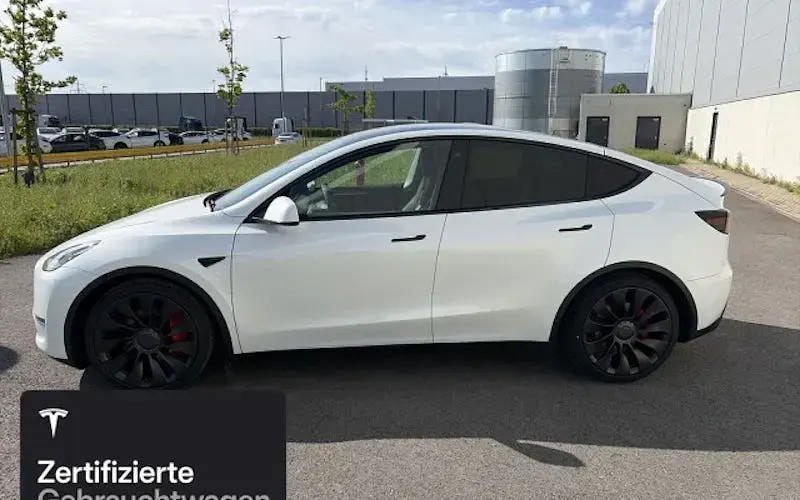 Occasion Tesla Model Y Performance 321 kW (437 ch) 2023 Blanc SUV
