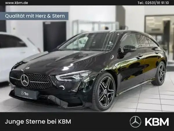 Lack kosmosschwarz Gebraucht 2024 Mercedes CLA180 Limousine | 36.930 € (Etwas zu teuer) - Bild 1/4