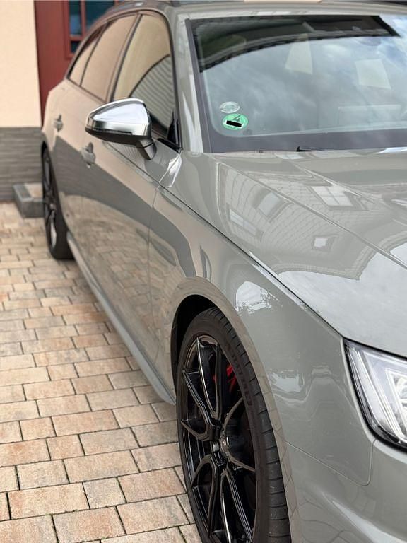 Gebraucht Audi S4 Ambiente 347 PS (255 kW) 2019 Grau Kombi