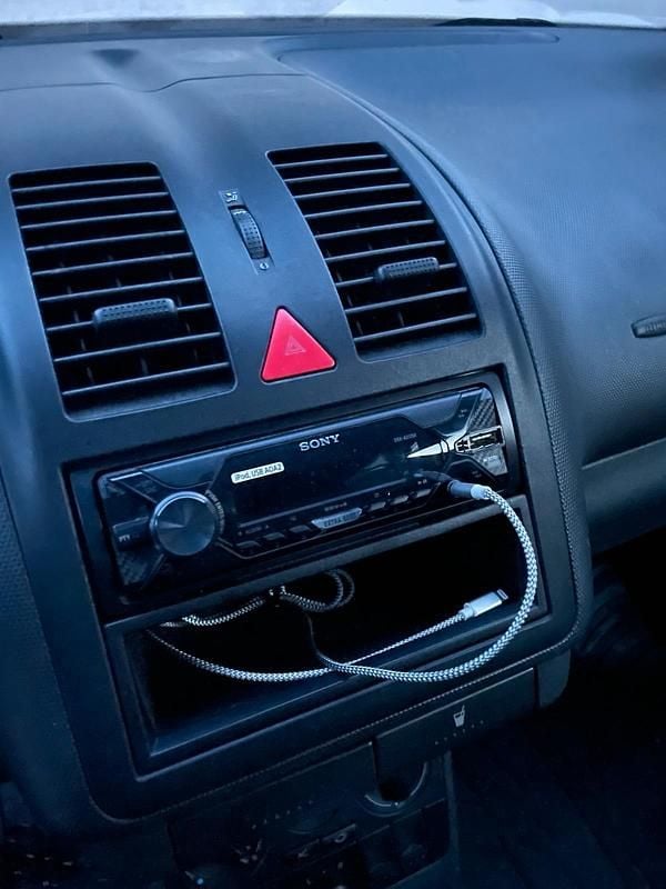 Gebraucht VW Lupo 55 PS (40 kW) 2004 Schwarz Kleinwagen