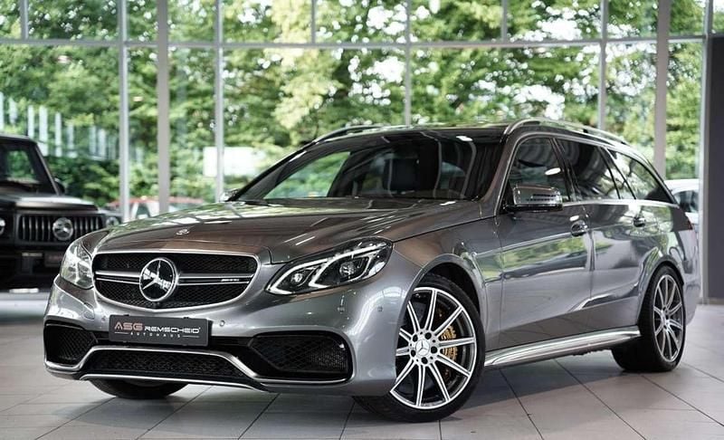 Grau Gebraucht 2016 Mercedes E63 AMG AMG Kombi | 39.600 € - Bild 1/3