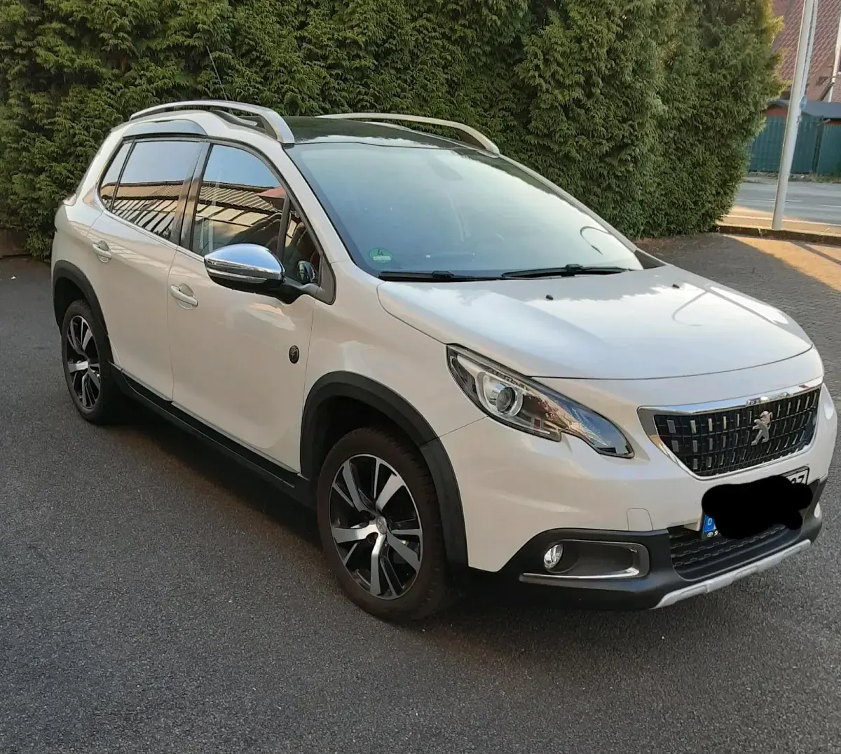 Gebraucht Peugeot 2008 Crossway 110 PS (80 kW) 2018 Weiß SUV