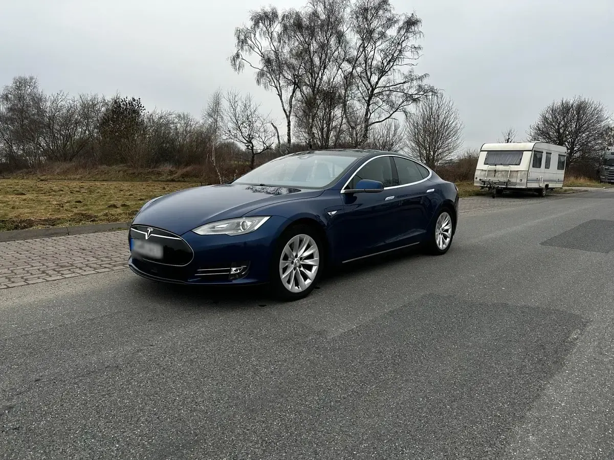 Gebraucht Tesla Model S 311 kW (423 PS) 2016 Blau Kleinwagen