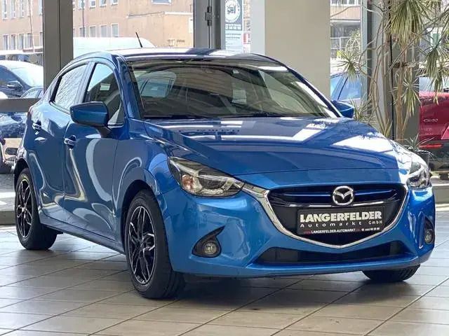 Cyanitblau metallic Gebraucht 2016 Mazda 2 Sports-Line Kleinwagen | 14.999 € (Etwas zu teuer) - Bild 1/4
