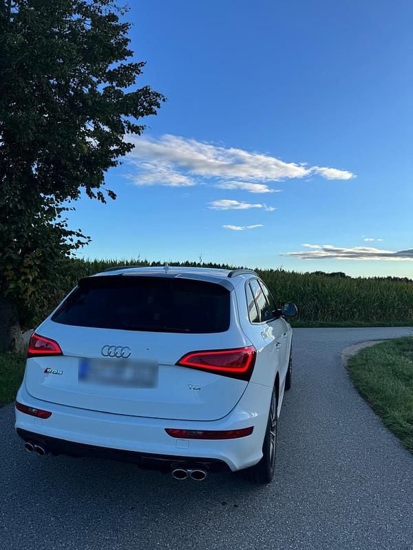 Weiß Gebraucht 2016 Audi SQ5 SUV | 20.500 € (Superpreis) - Bild 1/4