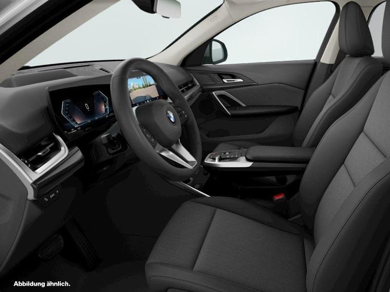 Gebraucht BMW X2 Shadowline 150 PS (110 kW) 2025 Alpinweiss SUV