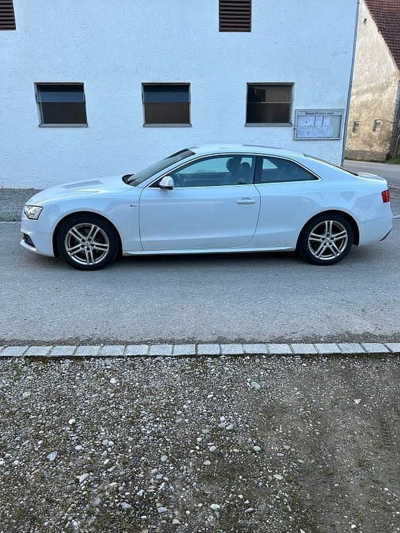 Gebraucht Audi A5 S-Line 245 PS (180 kW) 2011 Weiß Coupé