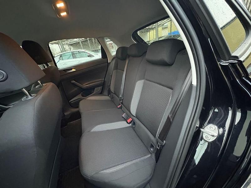 Gebraucht VW Polo Life 116 PS (85 kW) 2023 Schwarz Limousine