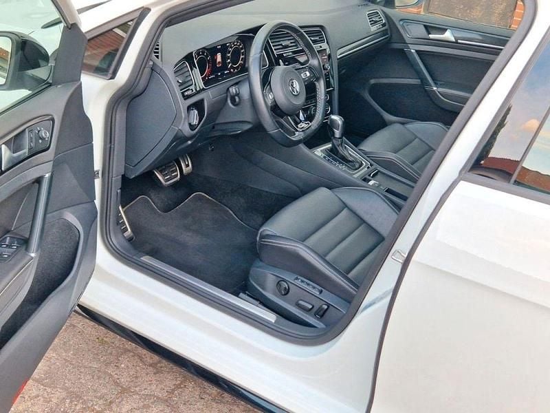 Weiß Gebraucht 2020 VW Golf VII R Kombi | 22.000 € (Superpreis) - Bild 1/4