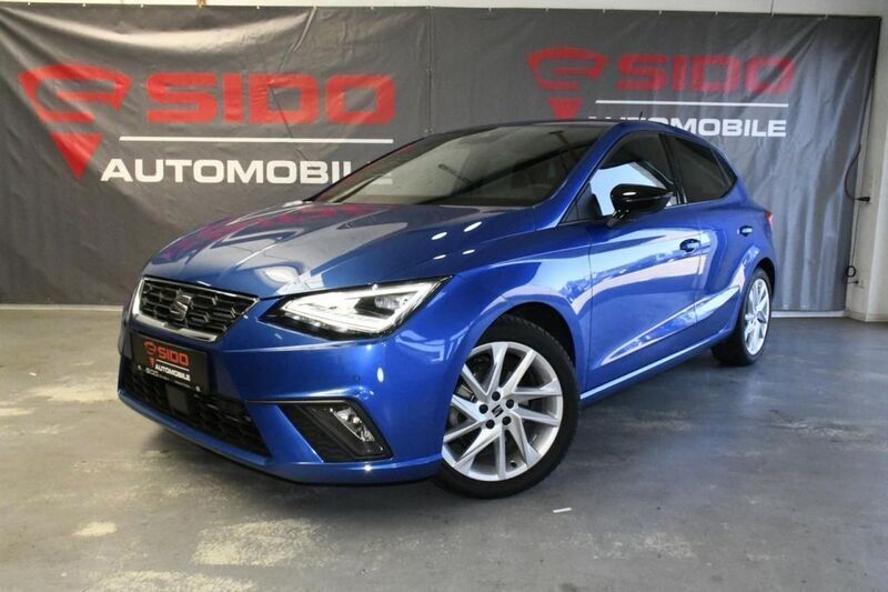 Saphirblau metallic Gebraucht 2023 Seat Ibiza FR Sport Limousine | 19.480 € (Fairer Preis) - Bild 1/4
