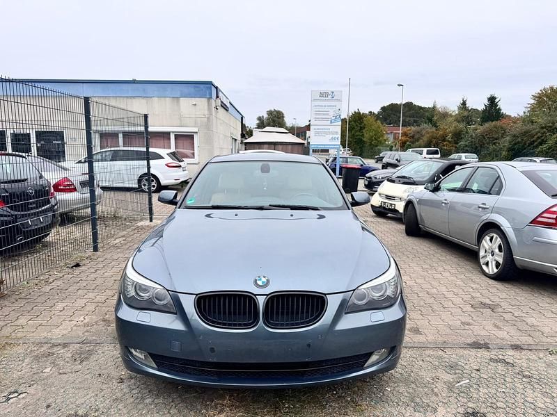 Gebraucht BMW 523 190 PS (139 kW) 2008 Limousine