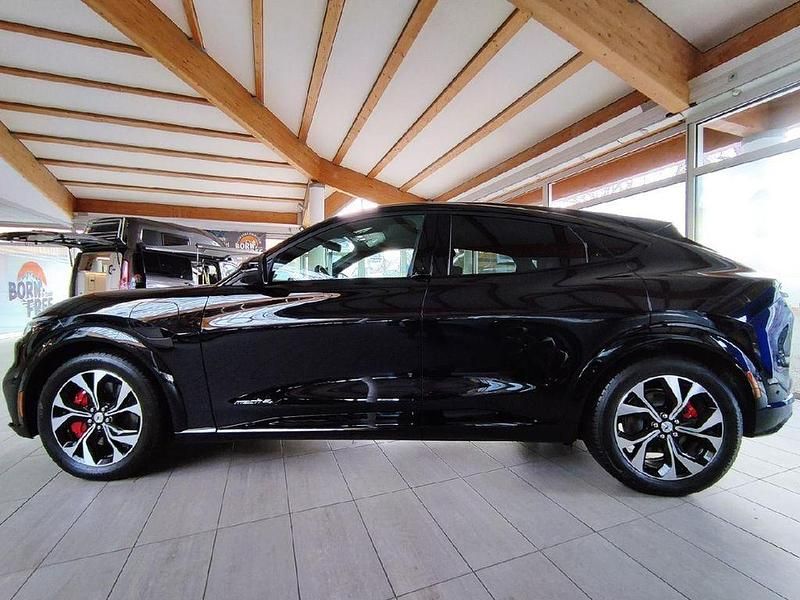 Gebraucht Ford Mustang Mach-E Premium 258 kW (351 PS) 2024 Schwarz SUV