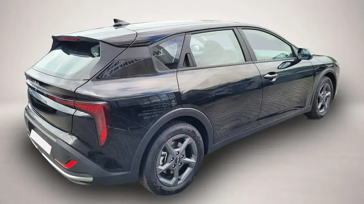 Neu Kia K4 150 PS (110 kW) 2026 Schwarz Limousine
