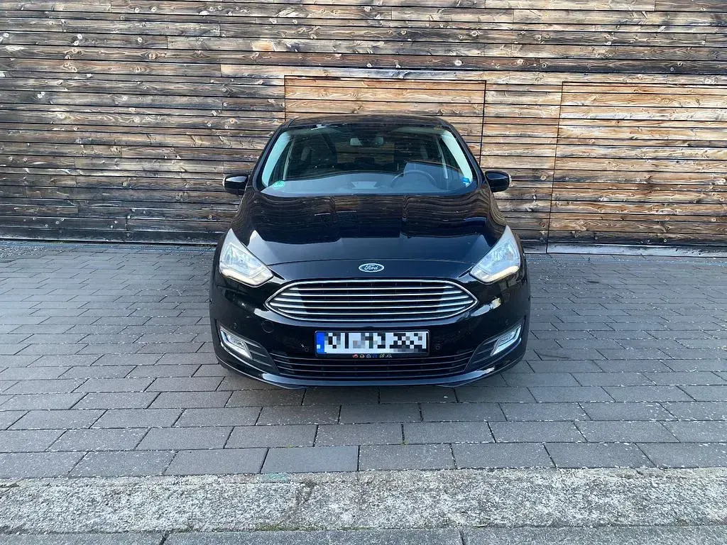Gebraucht Ford C-MAX Cool & Connect 101 PS (74 kW) 2017 Schwarz Van / Kleinbus