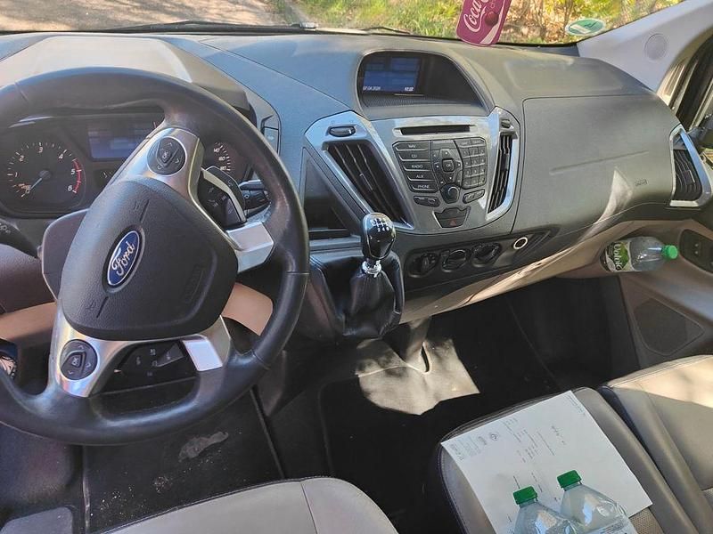 Gebraucht Ford Tourneo 155 PS (114 kW) 2014 Schwarz Van / Kleinbus