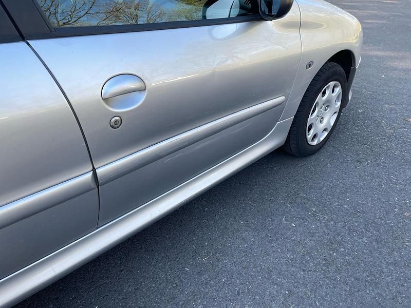 Gebraucht Peugeot 206 2005 Grau Kleinwagen