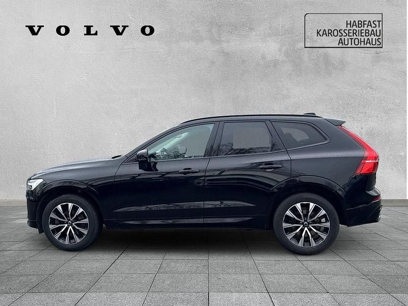 Gebraucht Volvo XC60 Plus 197 PS (144 kW) 2023 Onyx black / metallic SUV