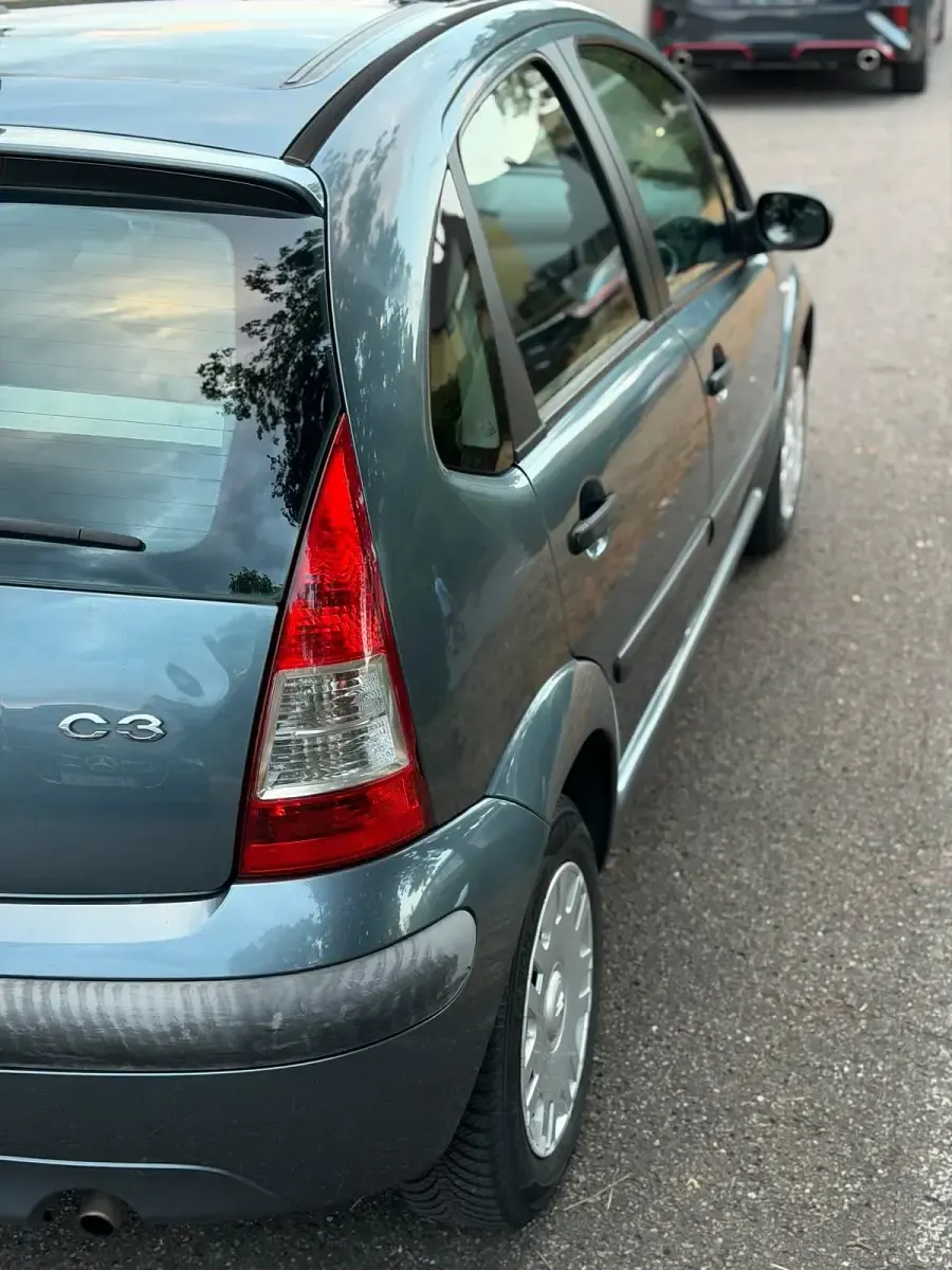 Gebraucht Citroën C3 68 PS (50 kW) 2007 Grau Kleinwagen