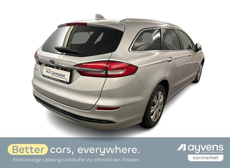 Gebraucht Ford Mondeo Titanium 150 PS (110 kW) 2022 Silber Kombi