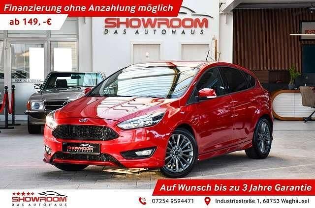 Gebraucht Ford Focus ST-Line 125 PS (91 kW) 2017 Rot Limousine