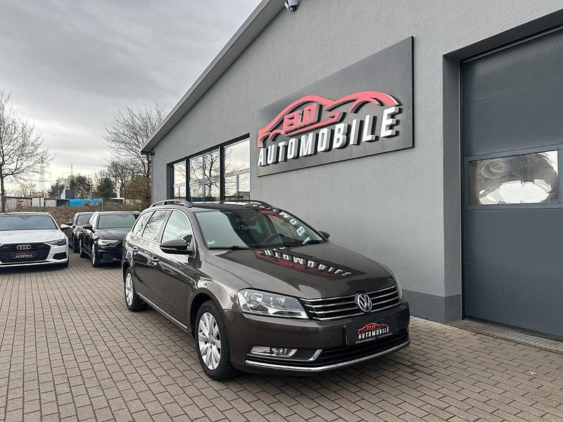 Gebraucht VW Passat 122 PS (89 kW) 2012 Schwarz Kombi