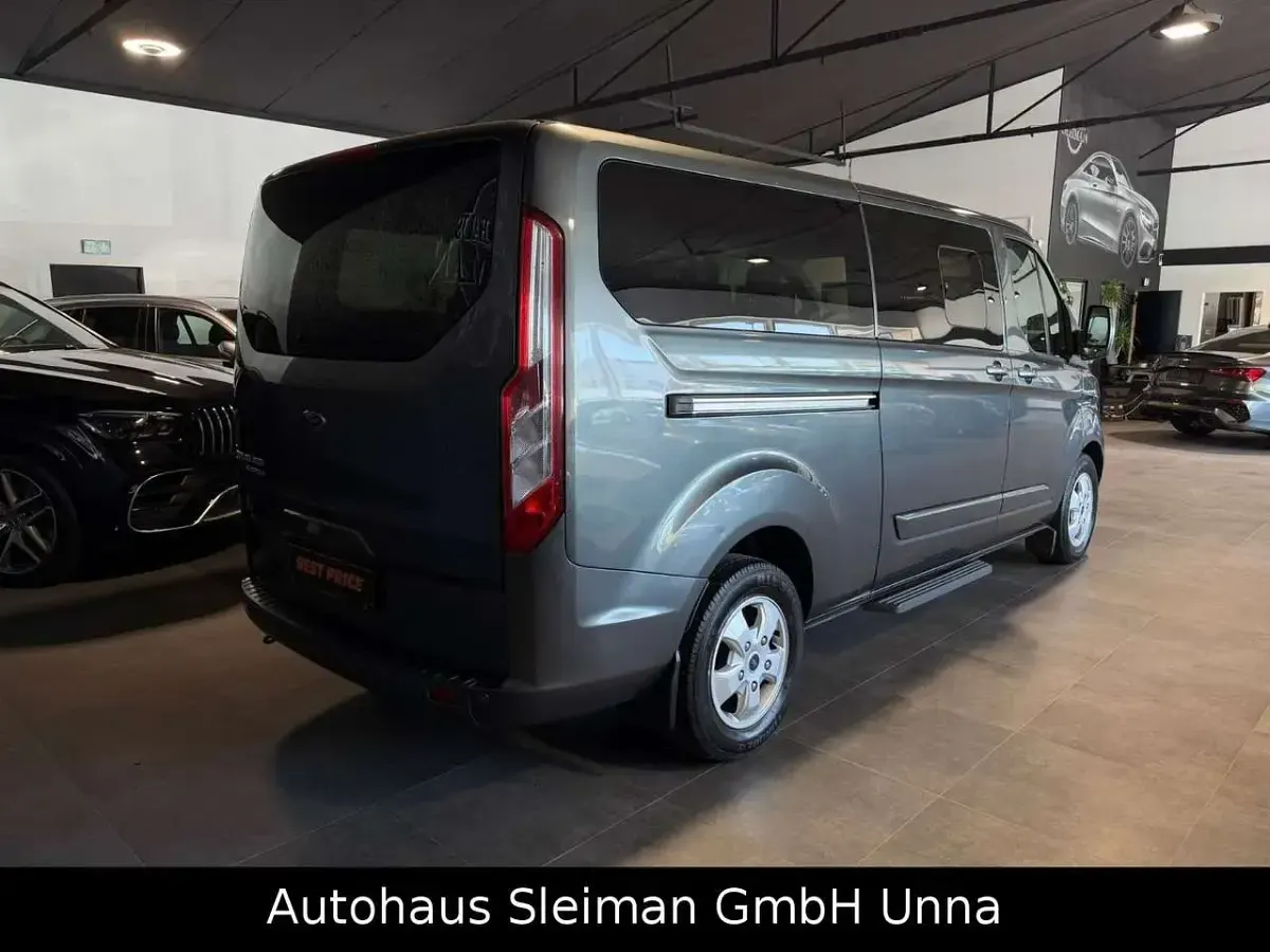 Gebraucht Ford Transit Custom Titanium 131 PS (96 kW) 2017 Magnetic Van / Kleinbus
