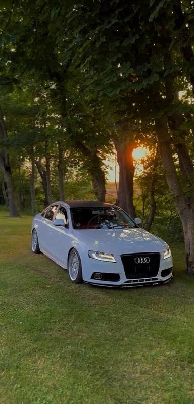 Weiß Gebraucht 2008 Audi A4 Limousine | 5.999 € (Etwas zu teuer) - Bild 1/4