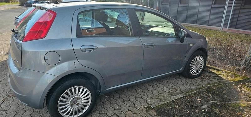 Gebraucht Fiat Punto 77 PS (56 kW) 2007 Grau Kleinwagen
