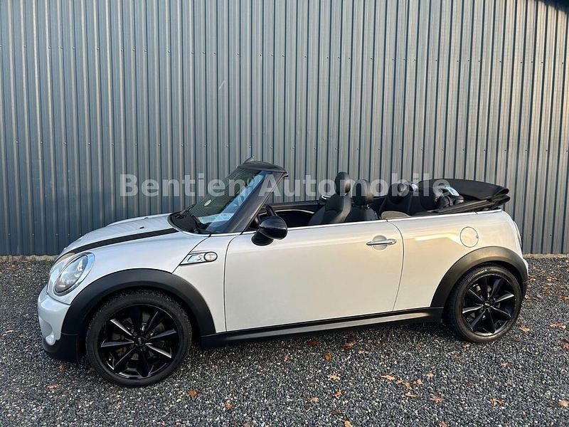 Silber Gebraucht 2012 Mini Cooper S Cabriolet Cabrio | 10.980 € (Fairer Preis) - Bild 1/4