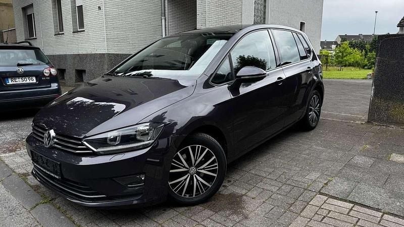 Grau Gebraucht 2016 VW Golf Sportsvan Allstar Van / Kleinbus | 9.990 € (Guter Preis) - Bild 1/4