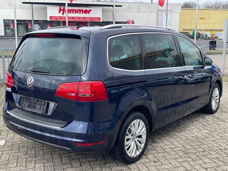 Gebraucht VW Sharan Comfortline 170 PS (125 kW) 2010 Blau Van / Kleinbus