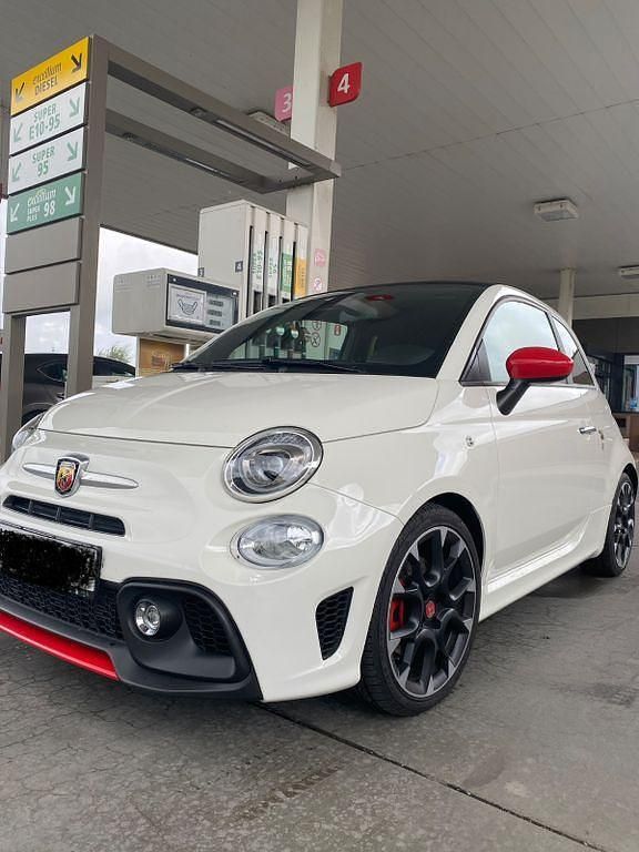 Weiß Gebraucht 2018 Abarth 595C Pista Cabrio | 16.900 € (Fairer Preis) - Bild 1/4