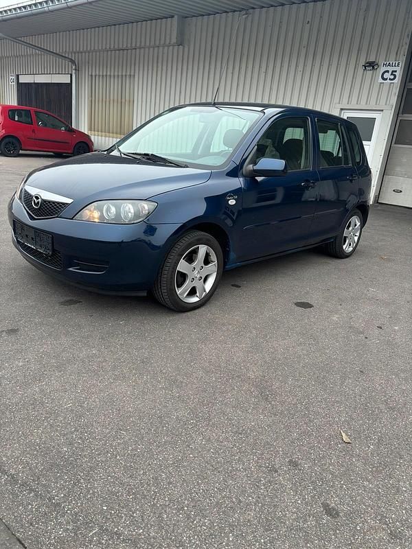 Blau Gebraucht 2006 Mazda 2 Active Limousine | 1.550 € (Guter Preis) - Bild 1/4