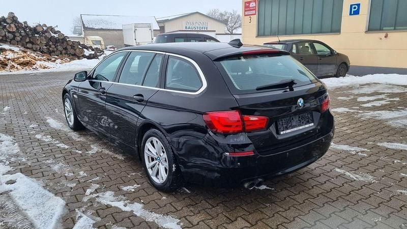 Gebraucht BMW 525 204 PS (150 kW) 2010 Schwarz Kombi