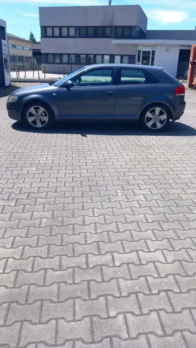 Gebraucht Audi A3 105 PS (77 kW) 2003 Grau Kleinwagen