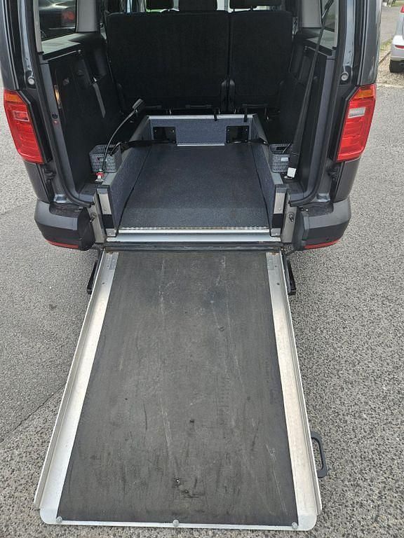 Grau Gebraucht 2016 VW Caddy Maxi Van / Kleinbus | 12.990 € (Fairer Preis) - Bild 1/4