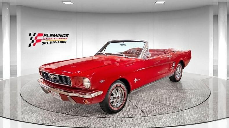 Usata Ford Mustang 1966 Rosso Cabrio