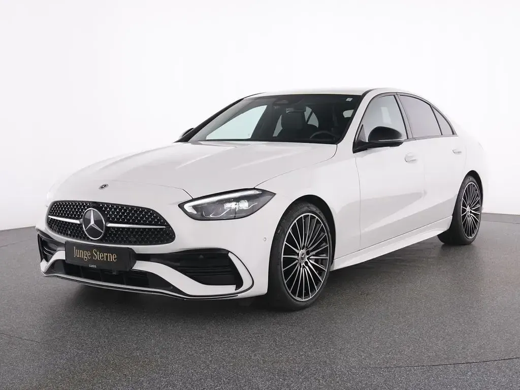 Gebraucht Mercedes C200 AMG 163 PS (119 kW) 2025 Weiß Limousine