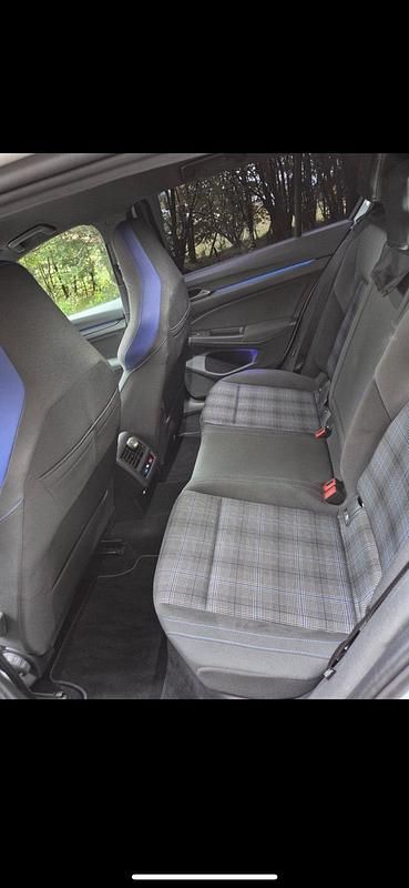 Gebraucht VW Golf VIII 245 PS (180 kW) 2021 Weiß Limousine