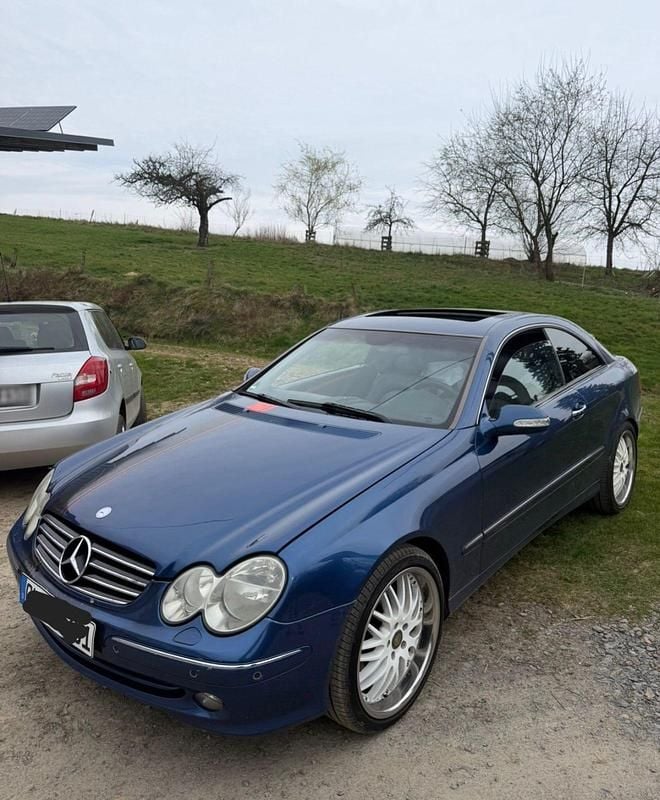 Gebraucht Mercedes CLK240 170 PS (125 kW) 2002 Blau Coupé