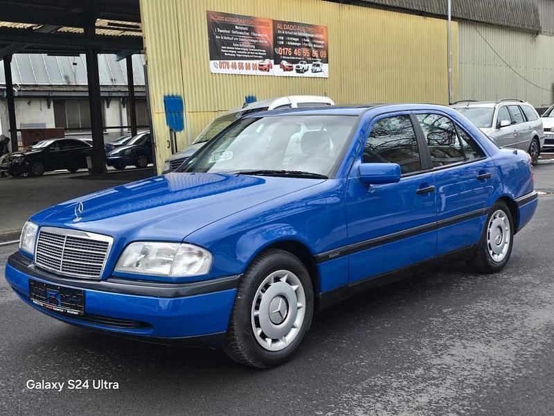 Gebraucht Mercedes C180 1996 Blau Limousine