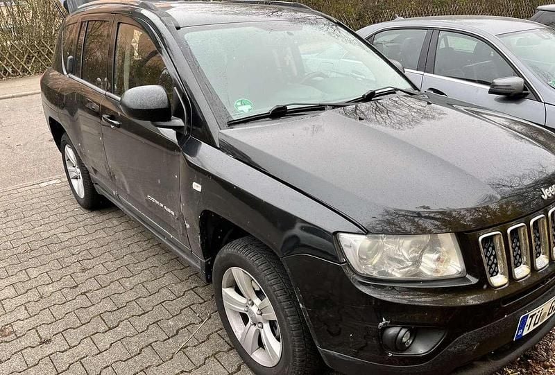 Gebraucht Jeep Compass Limited 136 PS (100 kW) 2011 SUV
