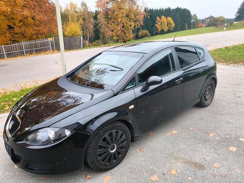 Schwarz Gebraucht 2007 Seat Leon Kleinwagen | 2.100 € (Fairer Preis) - Bild 1/4