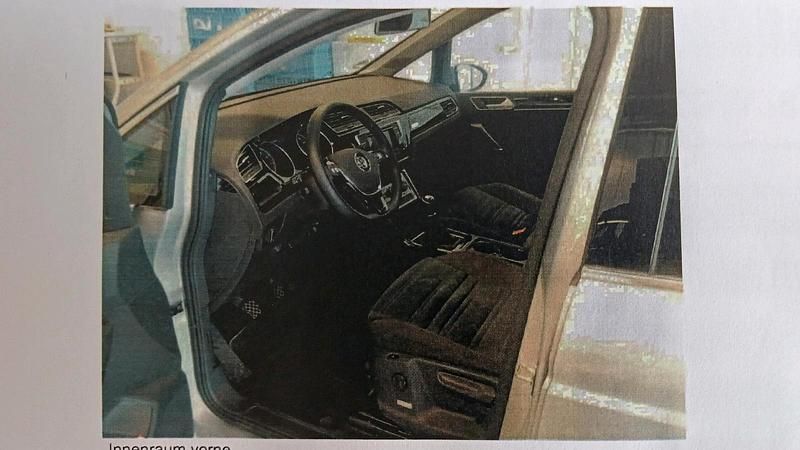 Gebraucht VW Touran Highline 150 PS (110 kW) 2016 Silber Van / Kleinbus