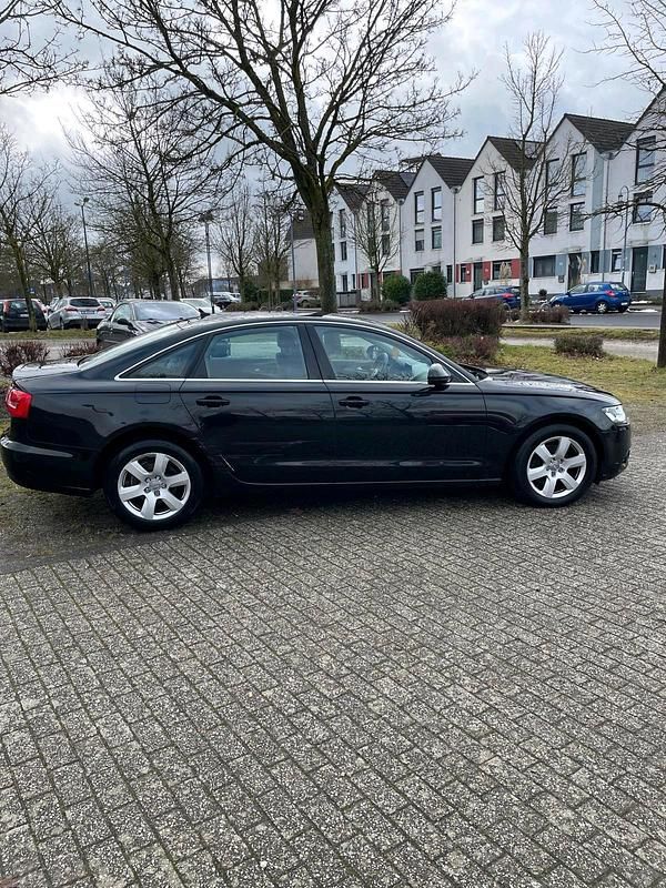 Gebraucht Audi A6 163 PS (119 kW) 2011 Schwarz Limousine