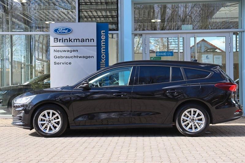 Gebraucht Ford Focus S 120 PS (88 kW) 2022 Schwarz Kombi