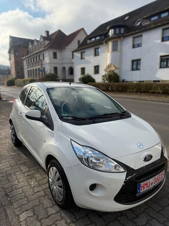 Weiß Gebraucht 2011 Ford Ka Trend Kleinwagen | 1.199 € (Superpreis) - Bild 1/4