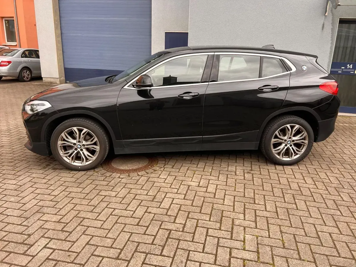 Gebraucht BMW X2 Sport Line 150 PS (110 kW) 2018 Schwarz SUV
